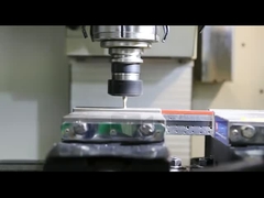 Máy gia công tùy chỉnh Chiếc xe ô tô